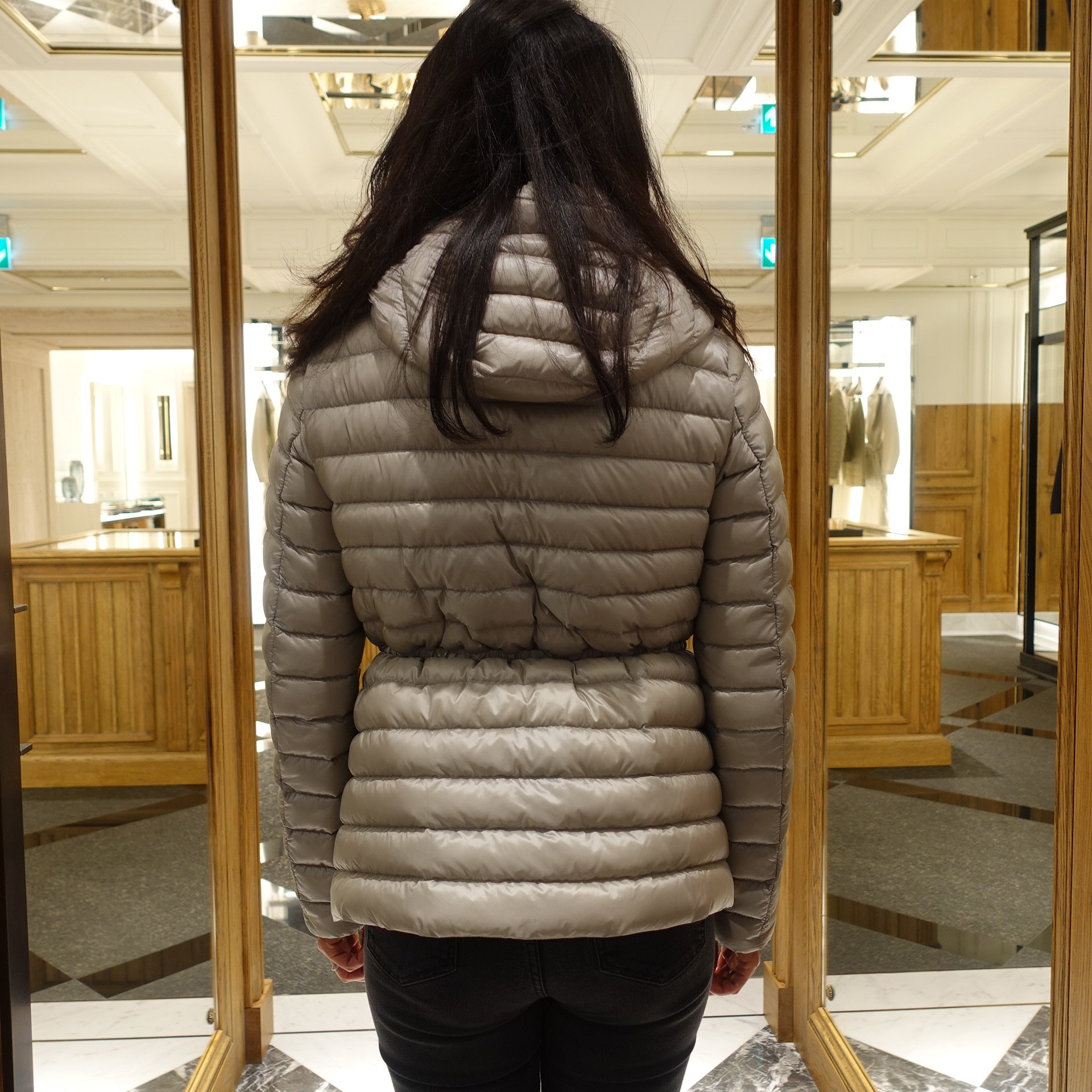 Moncler RAIE ショートダウンジャケット – ウィーン ブランド直送便