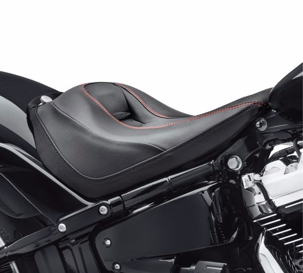 リーチソロシート ブレイクアウトスタイル - Harley Davidson