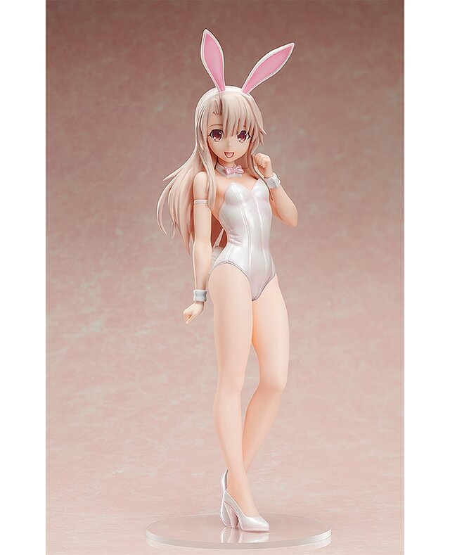 生足がまぶしい…！白バニー姿の「イリヤ」が1/4スケールで再登場ー今後