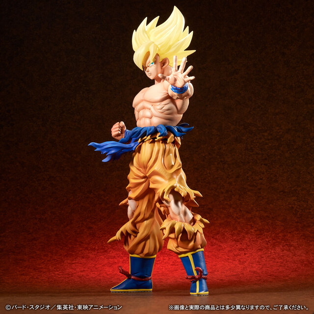 抱えるほど巨大！ドラゴンボールZより「超サイヤ人孫悟空」が全高約