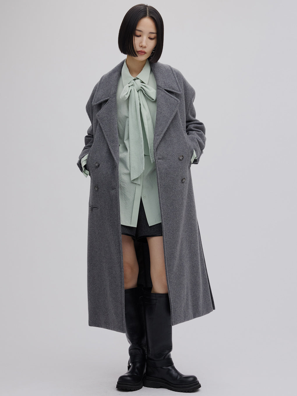UND UNEVENNESS TIE BLOUSE