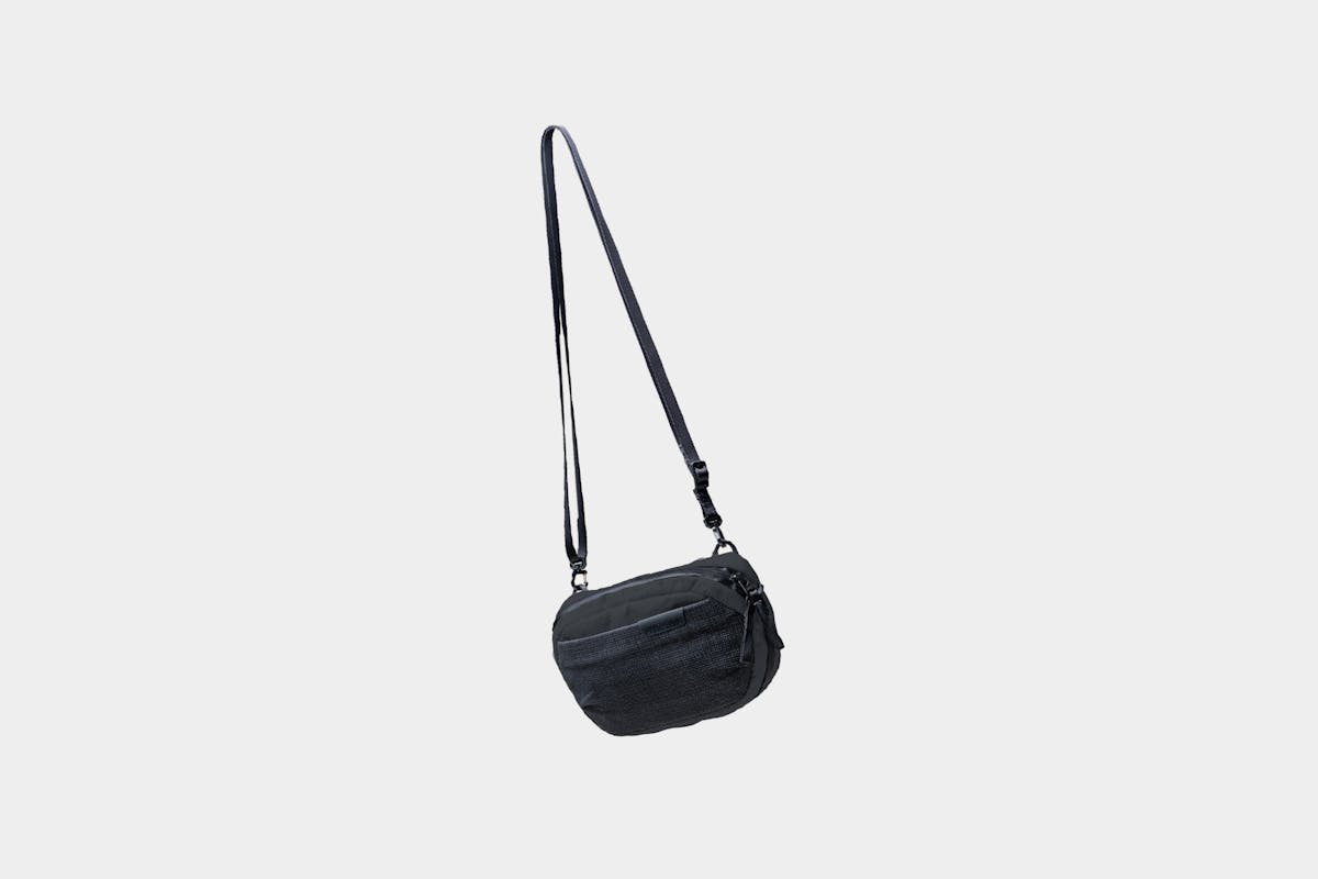 Able Carry Core Sling Mini Review | Pack Hacker