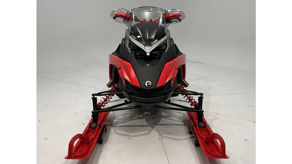 2026 Lynx RAVE RE 850 E-TEC Ice Ripper XT 1.5