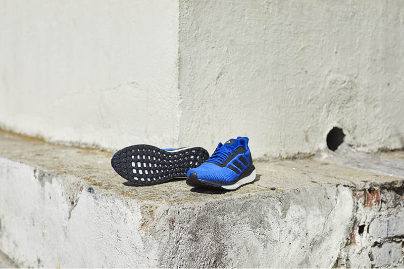 長距離ラニングを快適にadidas「Solardrive」新モデル | HIGHSNOBIETY