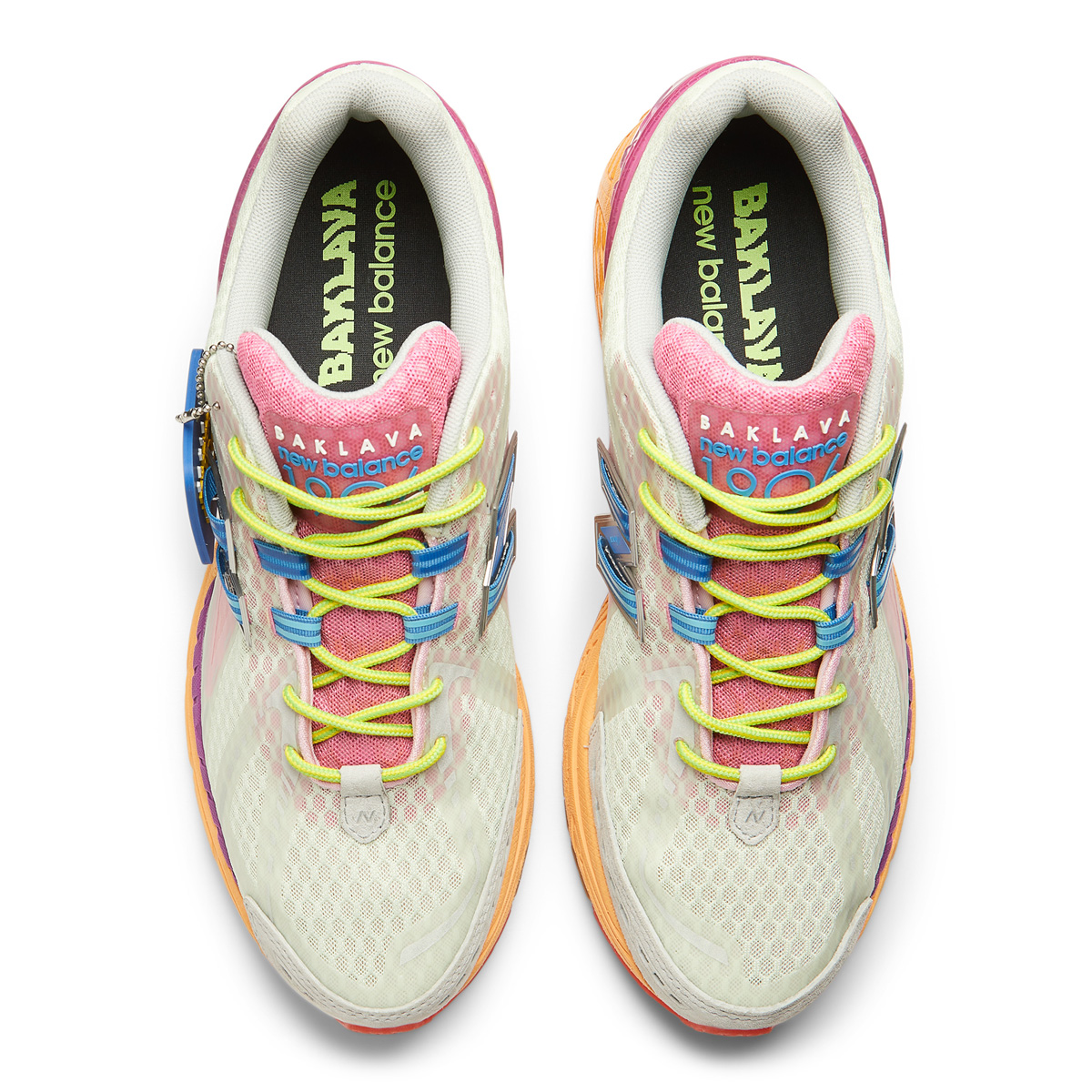 ACTION BRONSON x NEW BALANCE 1906R」発売。ローズウォーターとブルー