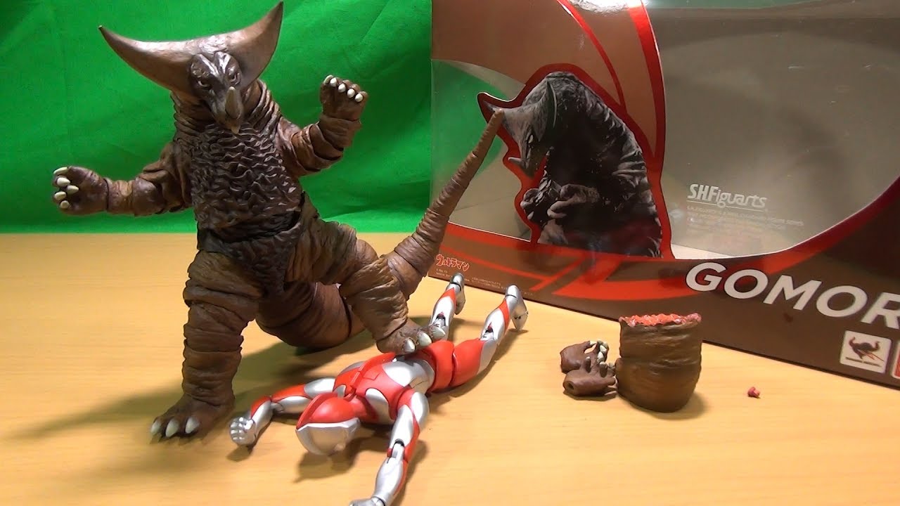 S.H.Figuarts Gomora Review - YouTube