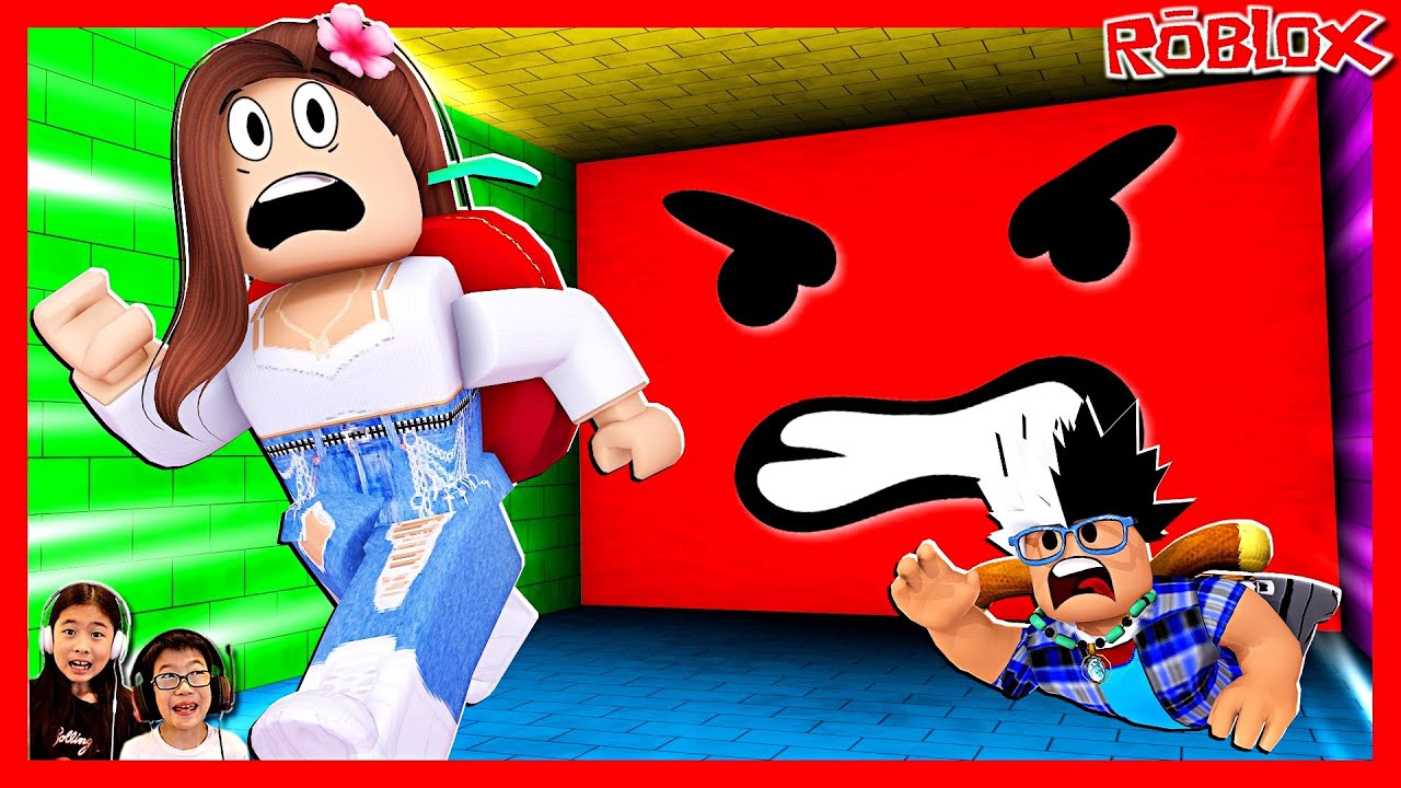 Don't get crushed by the super-speed wall 😨 ROBLOX Speed Wall