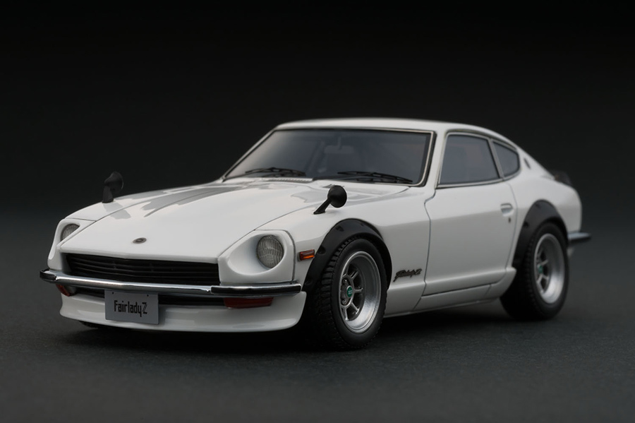 IG0022 1/43 Nissan Fairlady Z (S30) White | LINE UP | ignition