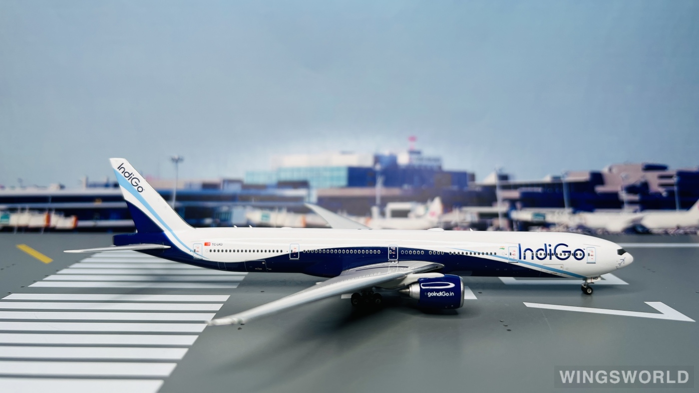 Phoenix 1:400 Boeing 777-300ER Indigo PH11812 TC-LKD 的照片作者
