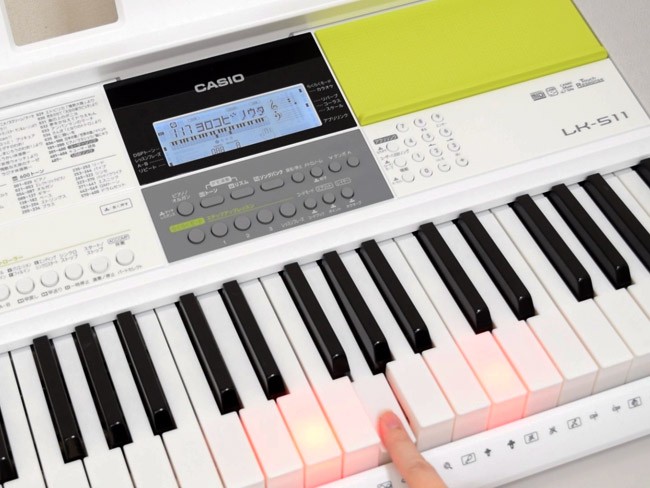 ピアノ初心者におすすめキーボード「光ナビ」【試用レポート】