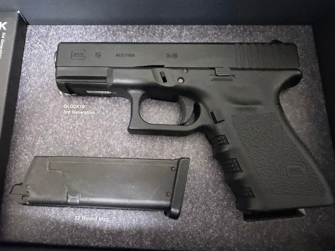 GLOCK 19 3rd Generation ガスガン　マルイ製オモチャ TOKYO MARUI（東京マルイ） ガスブローバック グロック19 3rd