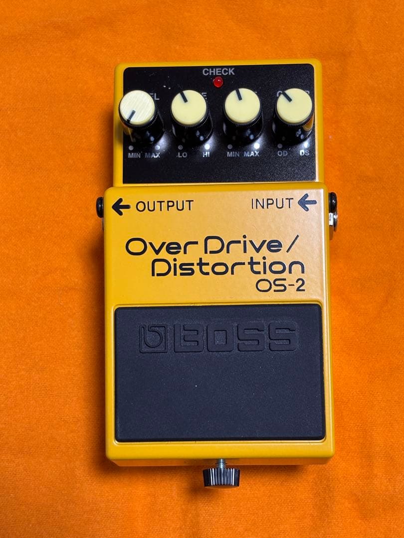 BOSS OS-2 Over Drive/Distortion 箱 説明書あり BOSS OS-2 Overdrive and Distortion Effects Unit Owner's Manual