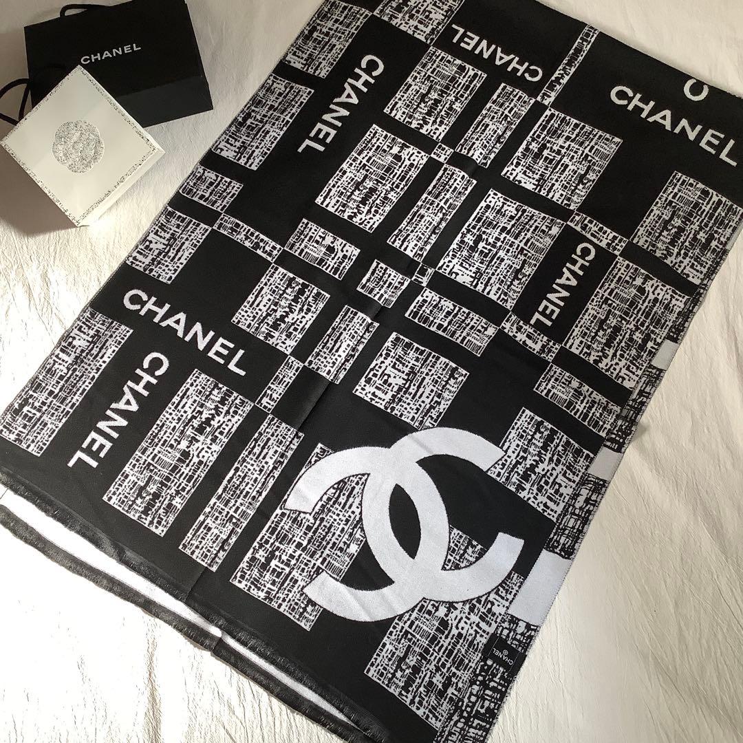 シャネル　ノベルティ　ストール 新品 CHANEL シャネル ストール ノベルティ 白 黒 カシミヤ マフラー