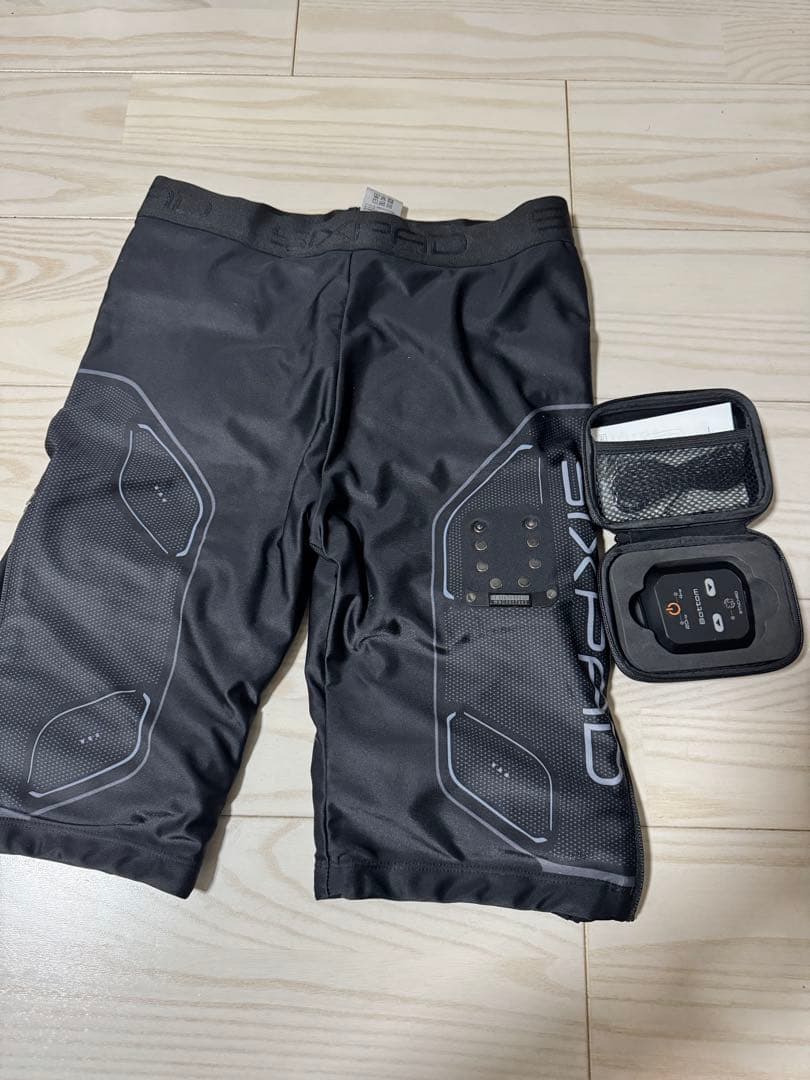 Powersuit 電気刺激トレーニングショーツ L シックスパッド ジェルシートなしで腹筋、太もも・ヒップを鍛える次世代型EMSスーツ