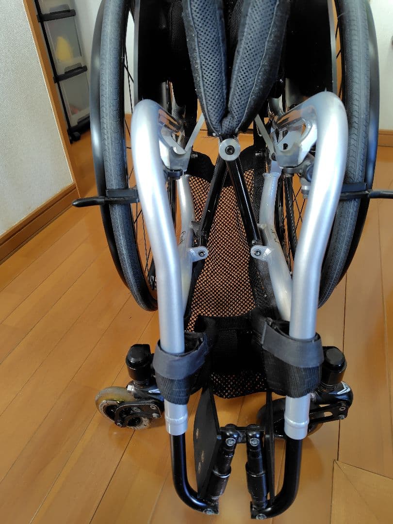 車椅子（自走式）OXエンジニアリング GWX III シルバーフレーム