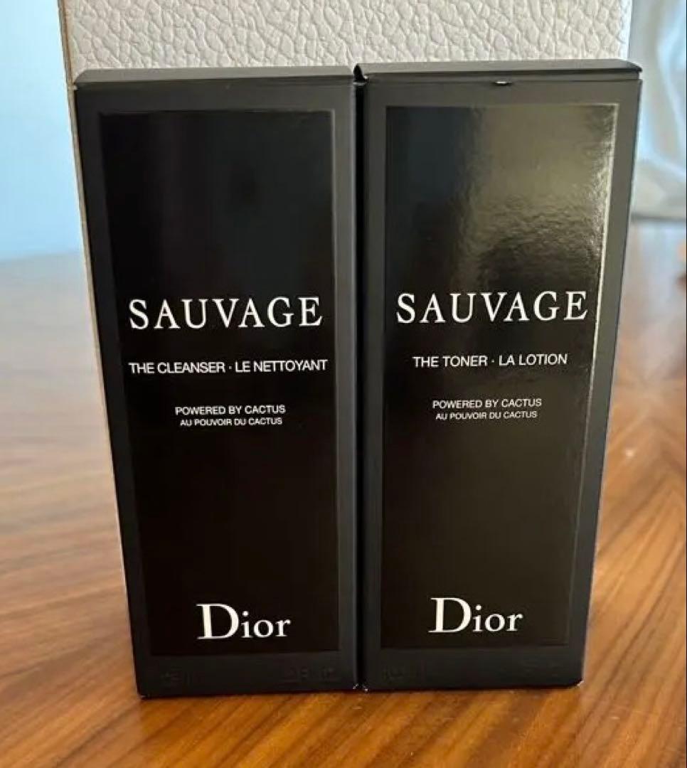 Dior Sauvage クレンザー125ml & ローション100ml dior-sauvage-skincare-f914f1a1